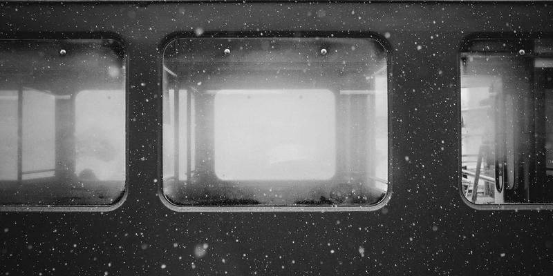 发动机“心脏起搏器”故障解析:点火线圈与火花塞如何协同工作?失火、抖动、油耗高的终极排查指南